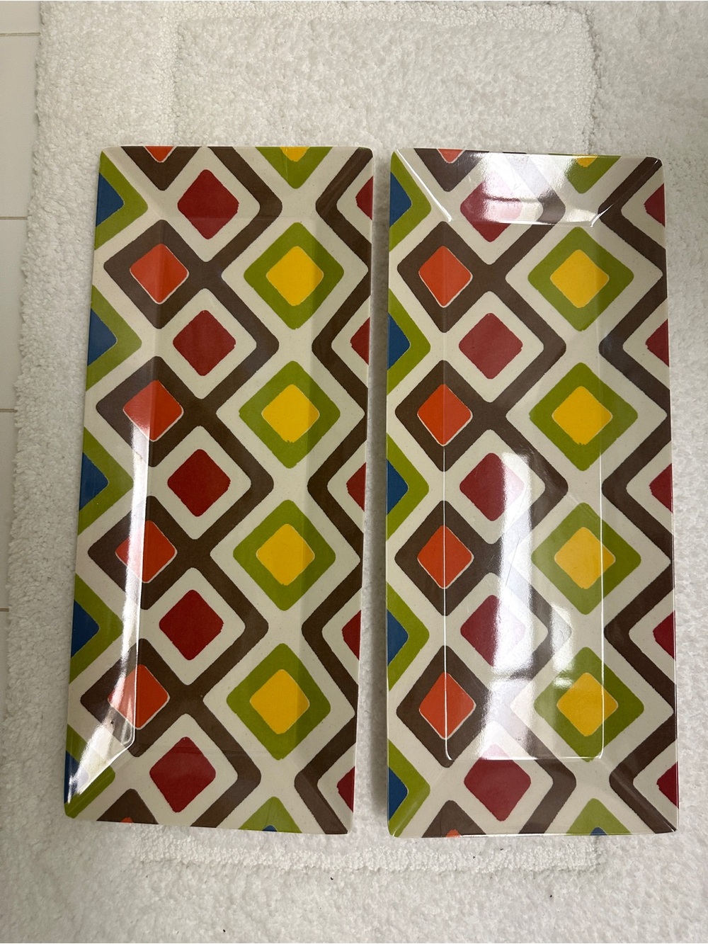 Retro Geo Pattern Rectangular Melamine Trays - Multicolor
